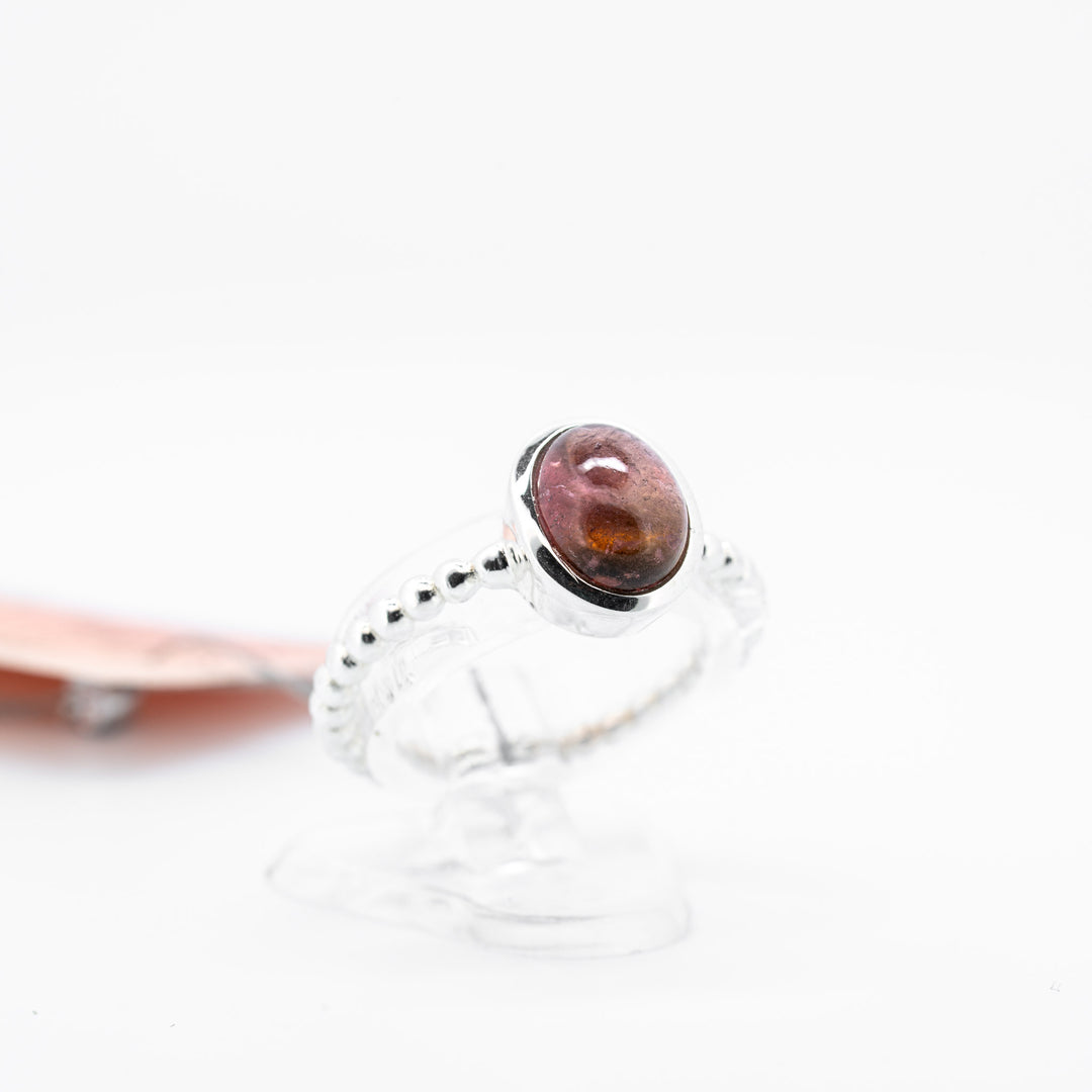 Sidabrinis žiedas su rožiniu turmalinu "Jautrumo galia"