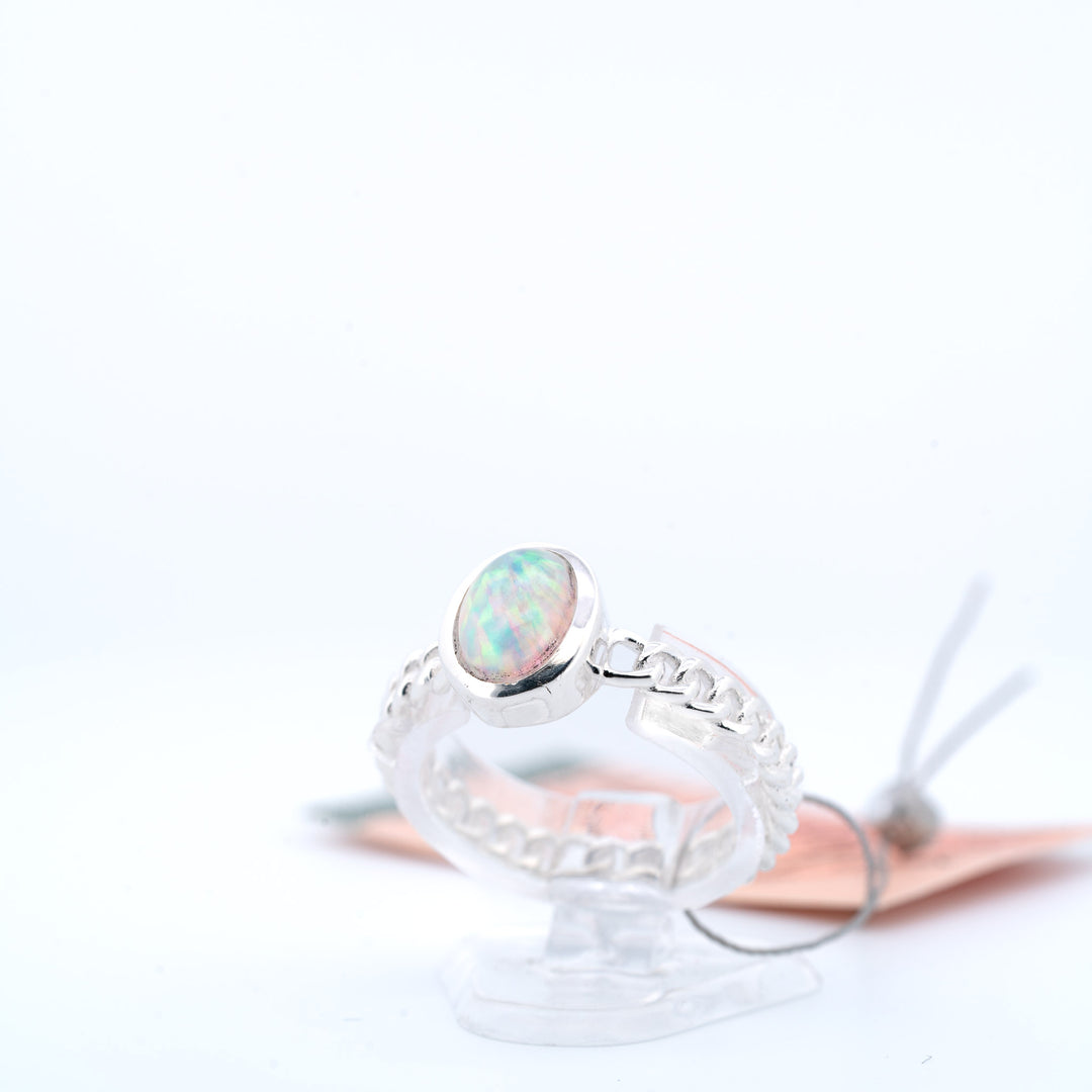 Sidabrinis žiedas su Etiopijos opalu "Šviesos Tiltas"
