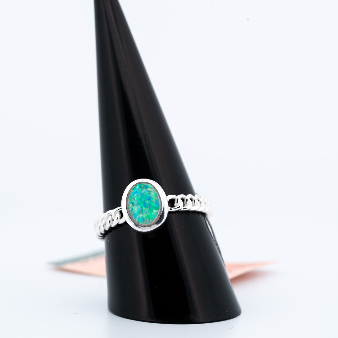 Sidabrinis žiedas su Etiopijos opalu "Šviesos Tiltas"