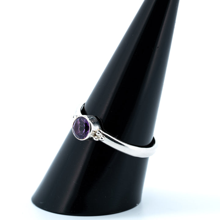 Sidabrinis žiedas su ametistu „Tyla“ - Holy Dragonfly