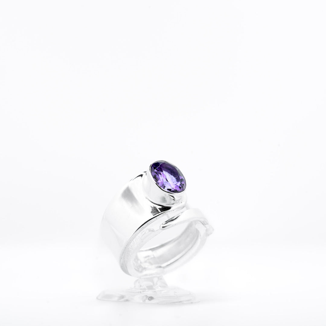 Sidabrinis žiedas su ametistu „Vidinė ramybė“ - Holy Dragonfly