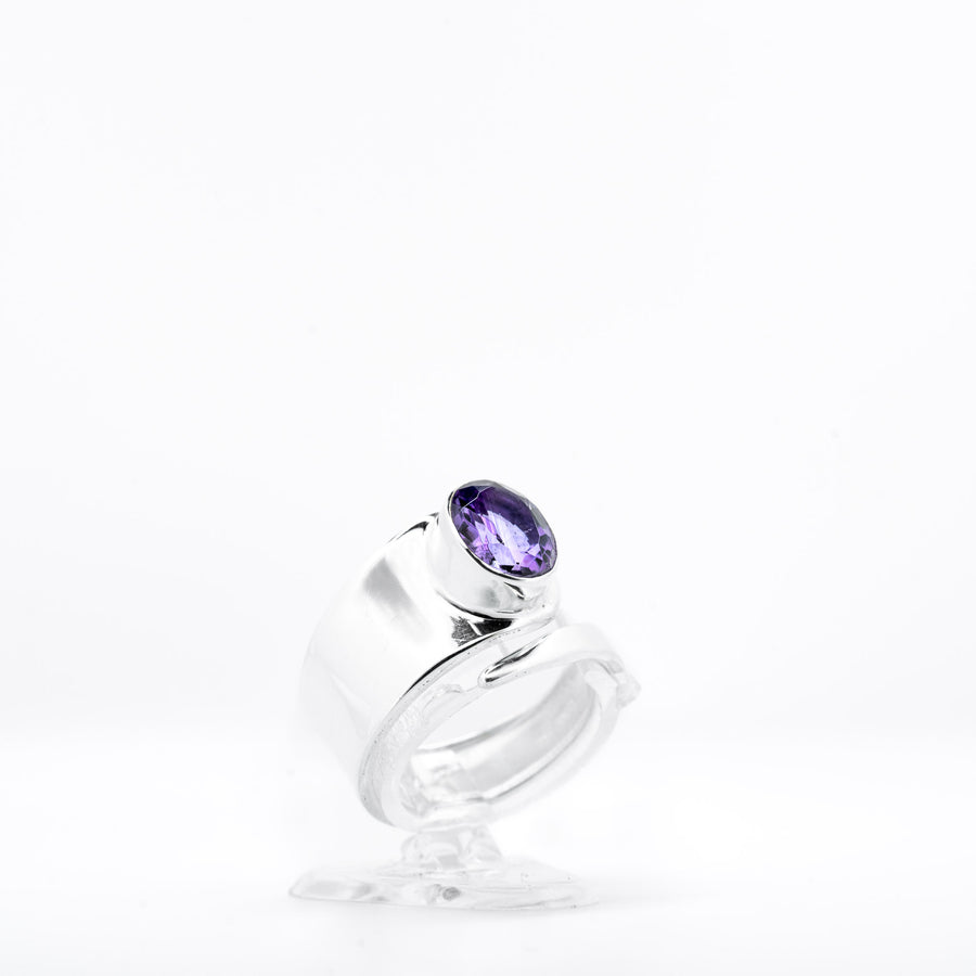 Sidabrinis žiedas su ametistu „Vidinė ramybė“ - Holy Dragonfly