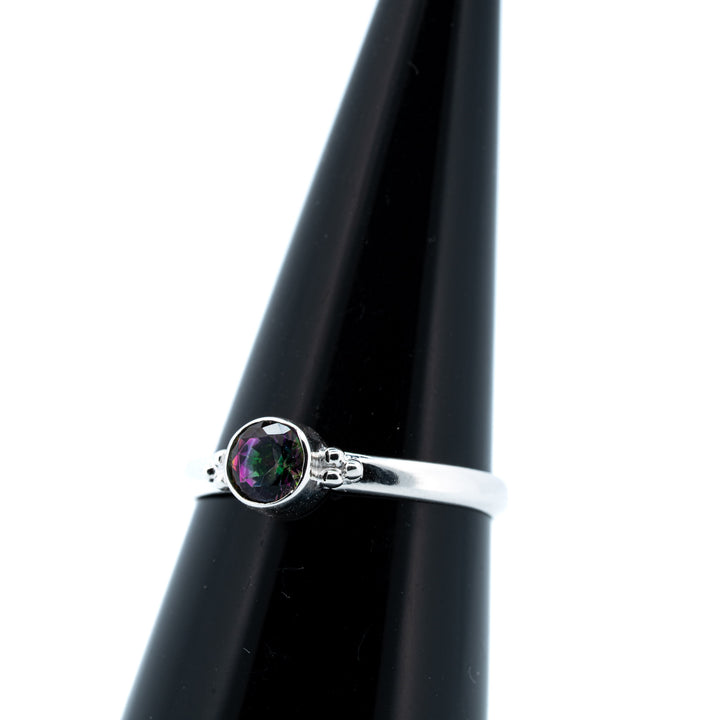 Sidabrinis žiedas su mistiniu topazu "Sapno gylis"