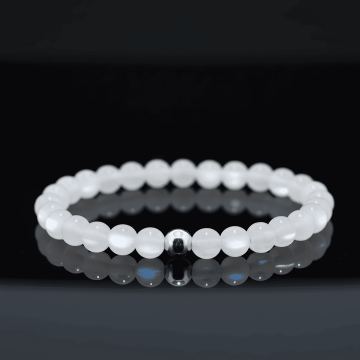 Balto Mėnulio akmens apyrankė "AA" "6 mm"