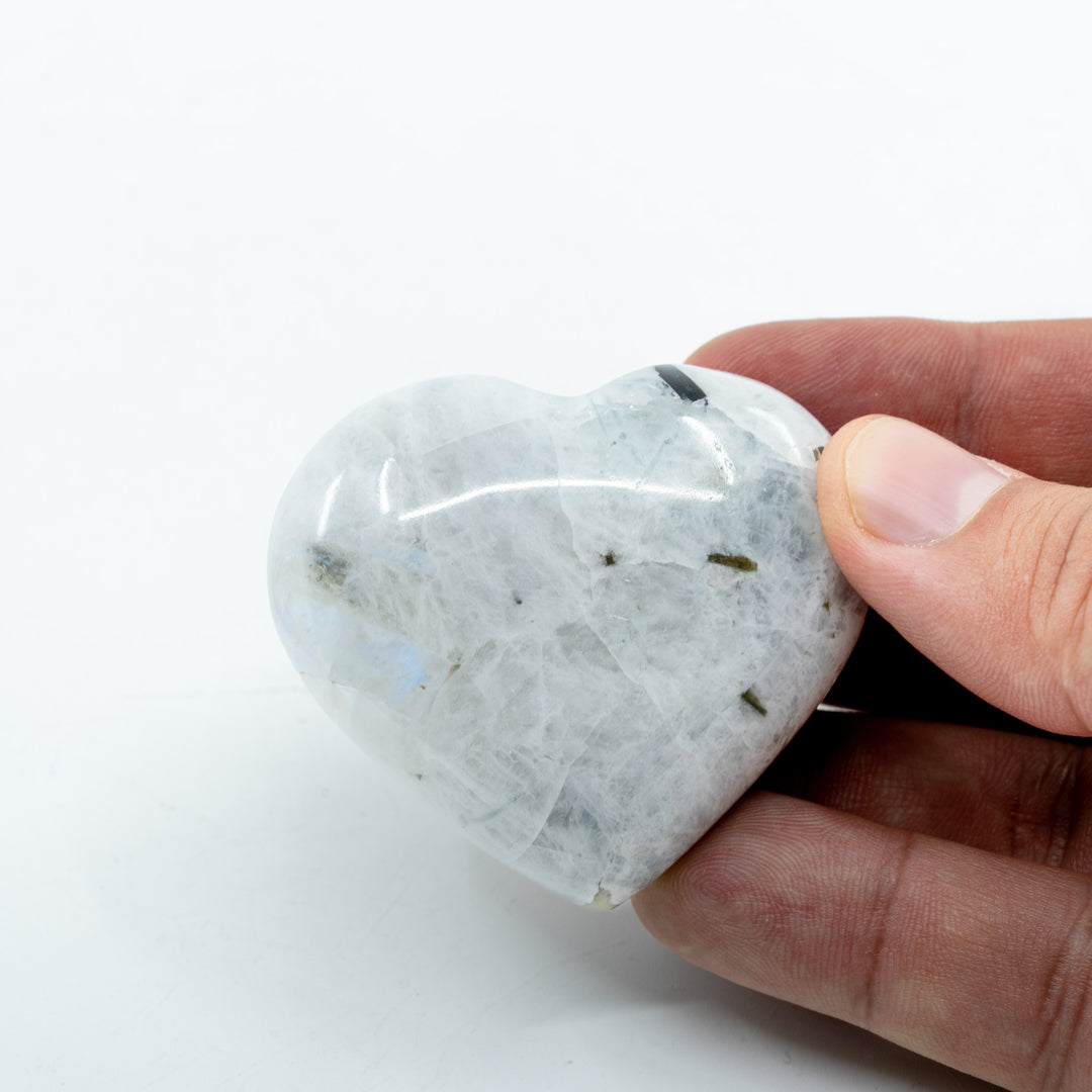Balto Mėnulio akmens širdelė