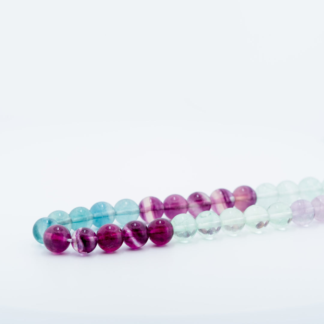 Fluorito karoliukų gija 8 mm