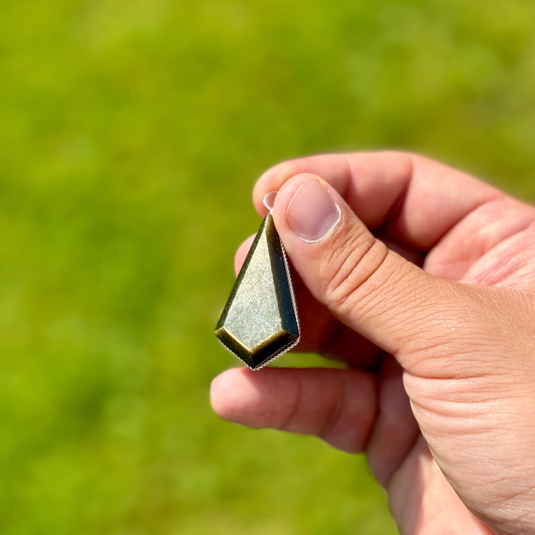 Auksinio Obsidiano pakabukas