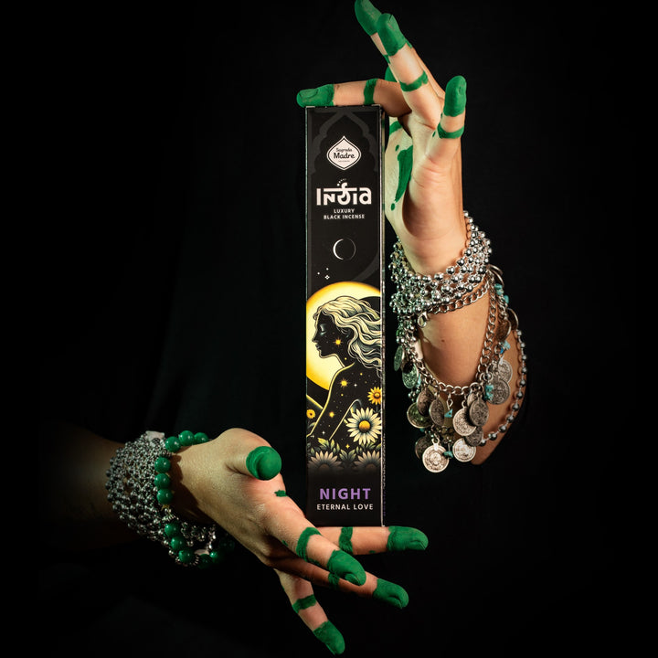 Sagrada Madre India Black "Night Eternal Love"