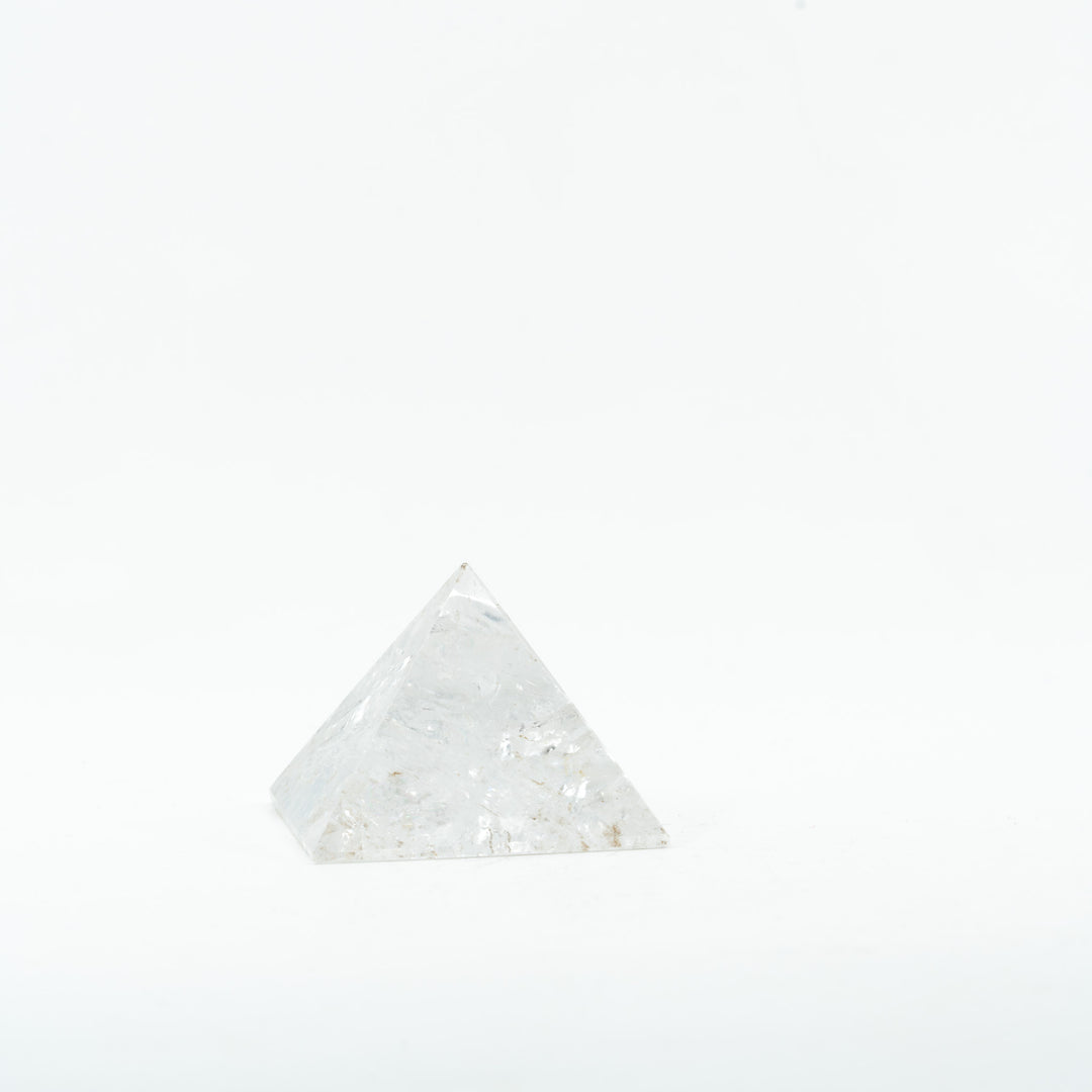 Kalnų krištolo piramidė 94 g