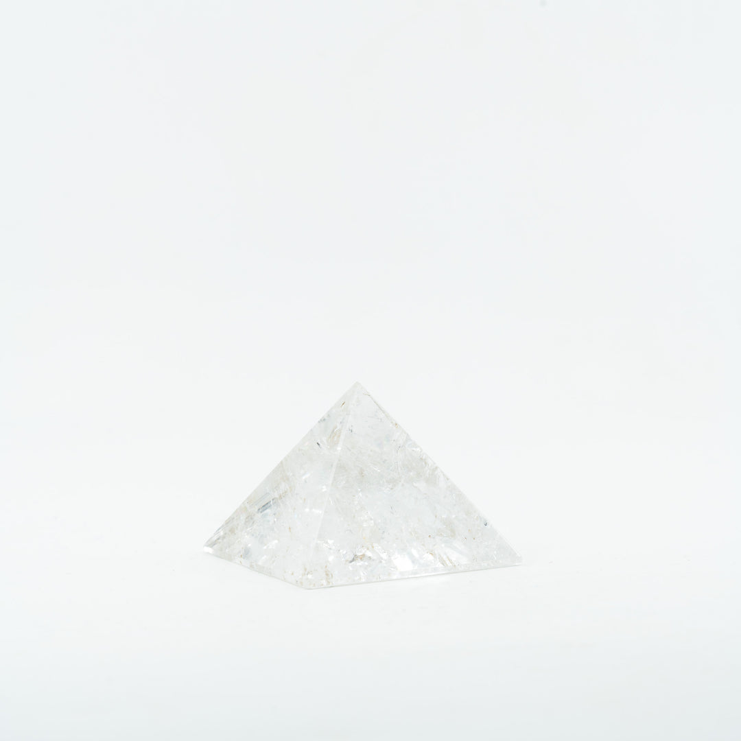 Kalnų krištolo piramidė 94 g