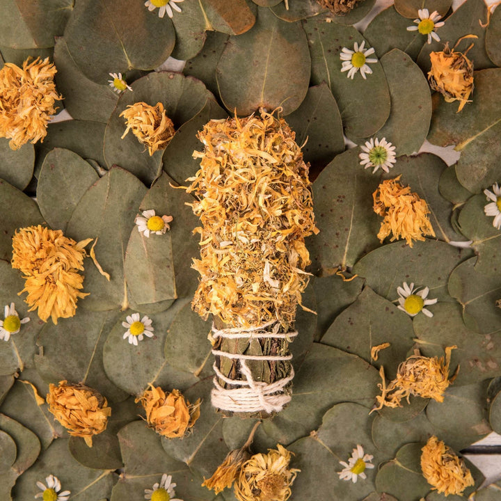 Sagrada Madre Sahumitos Calendula & Chamomile - Holy Dragonfly