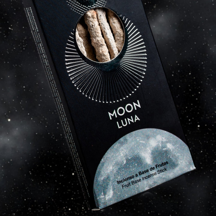 Sagrada Madre Cosmos – Moon smilkalai
