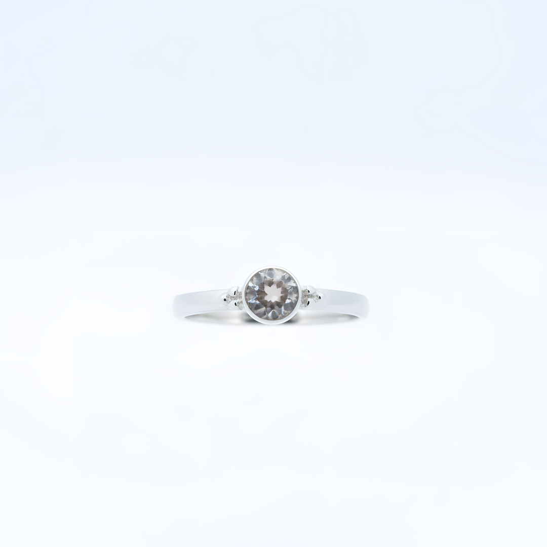 Sidabrinis žiedas su rožiniu kvarcu „Aušros tyla“