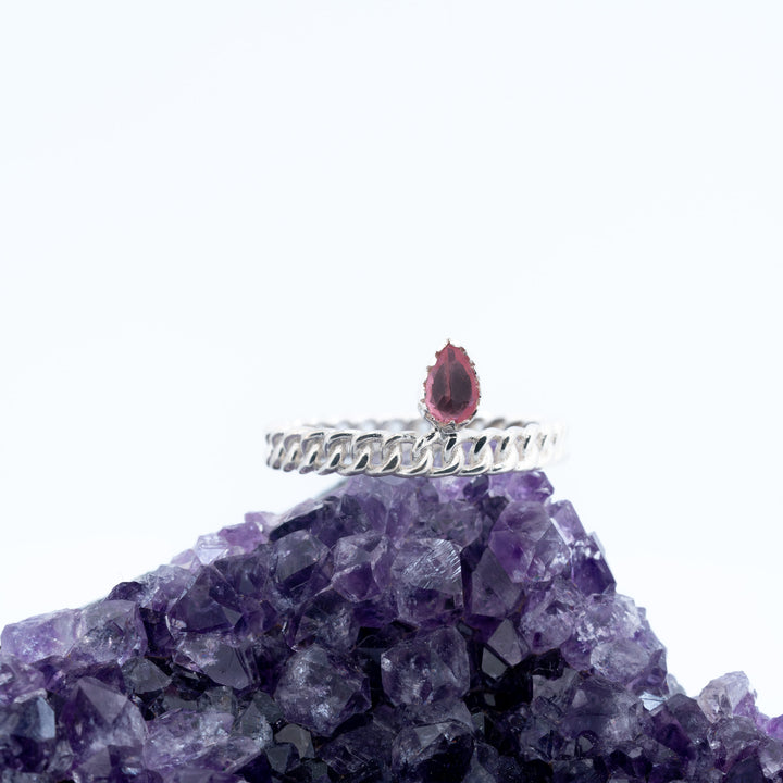 Sidabrinis žiedas su rožiniu turmalinu „Rožės kibirkštis“