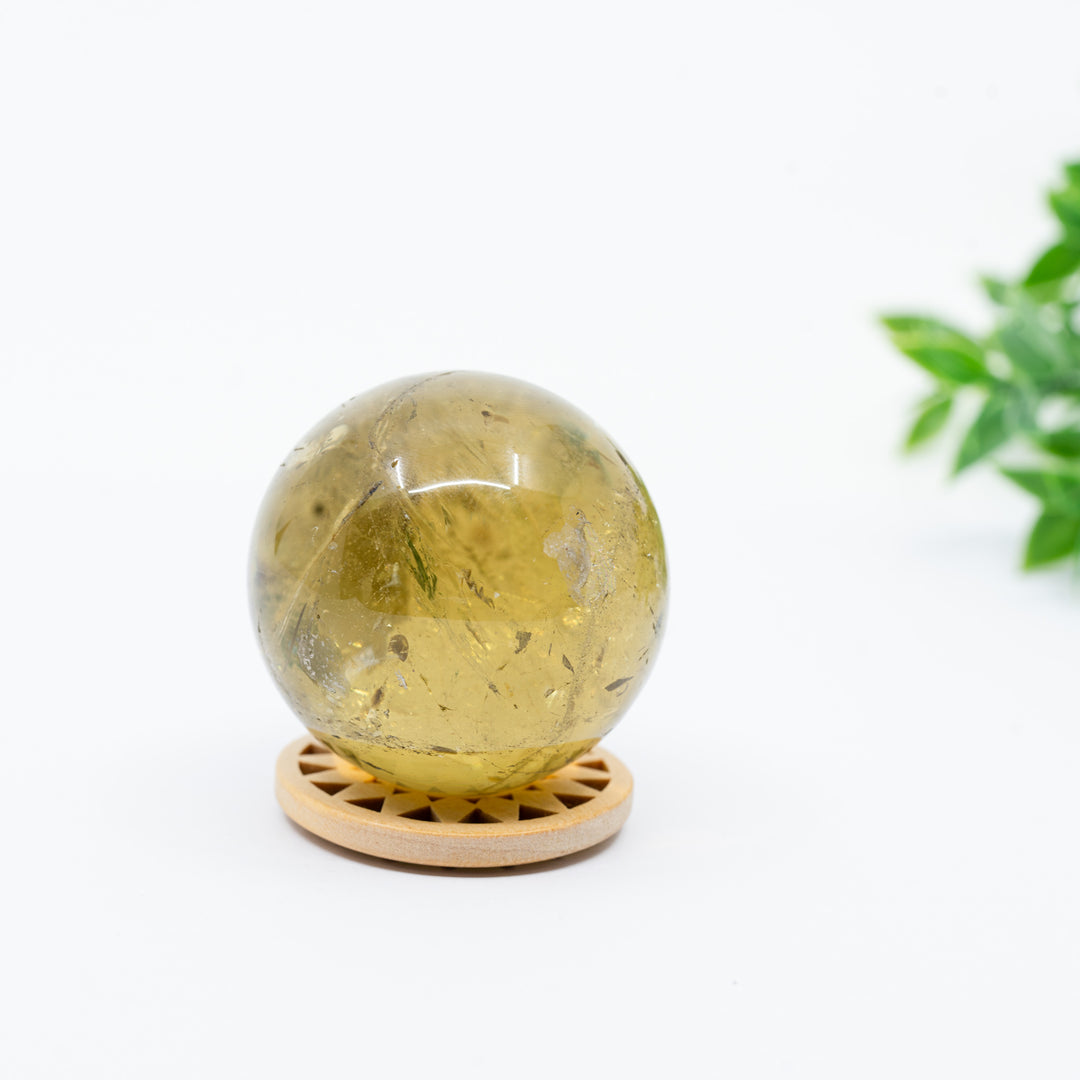 Citrino sfera "AAA" 89 g.