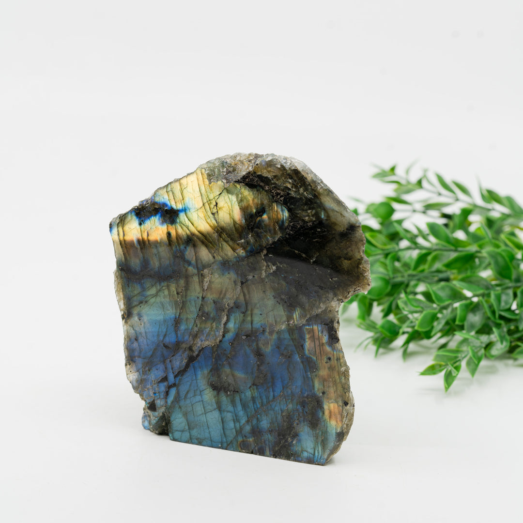 Labradoritas mineralas 603 g. - Holy Dragonfly