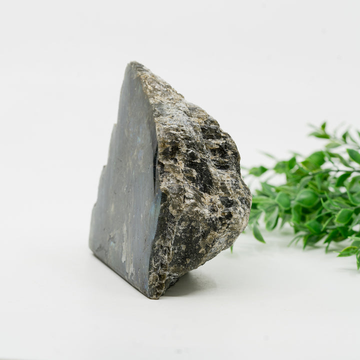 Labradoritas mineralas 760 g. - Holy Dragonfly