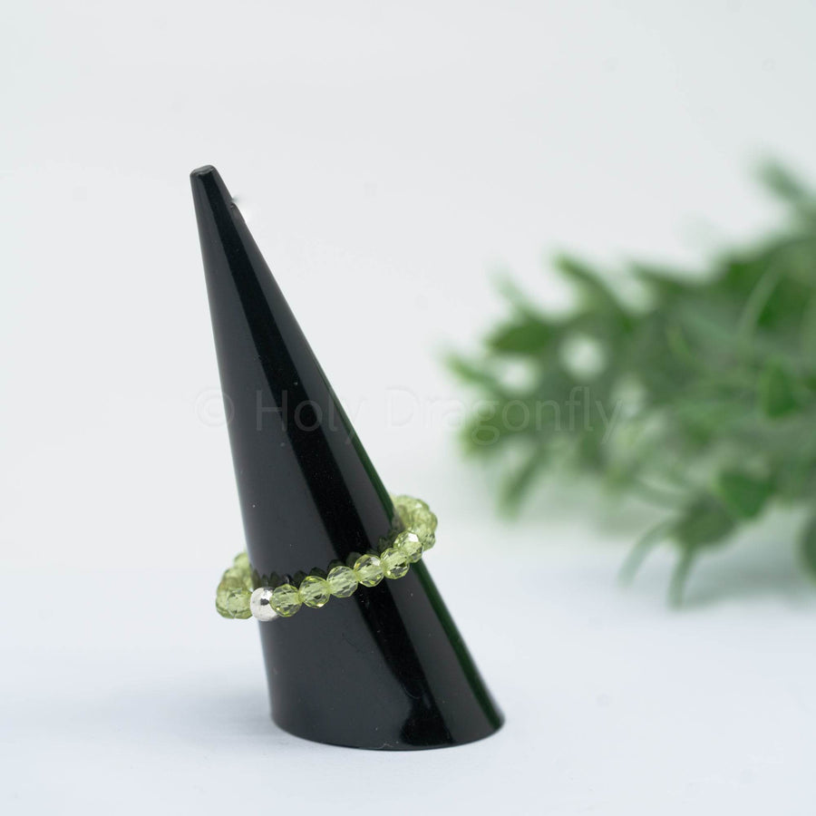 Peridoto žiedas (briaunuotas) - Holy Dragonfly
