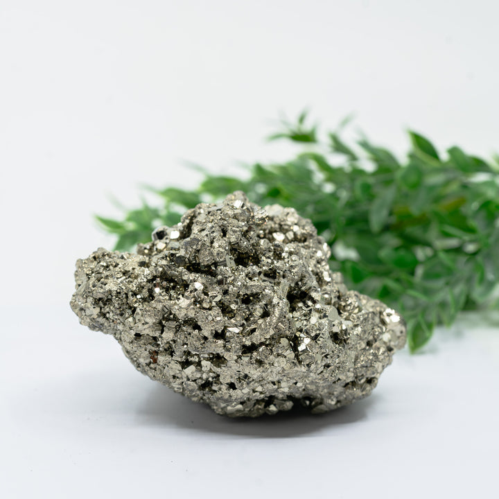 Piritas kristalinis mineralas 670 g.