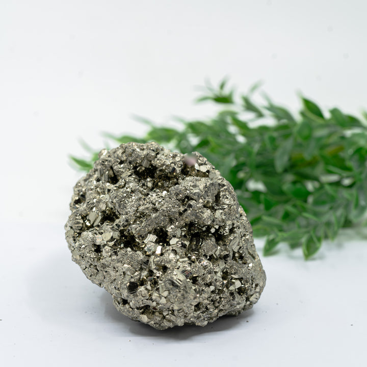 Piritas kristalinis mineralas 670 g.