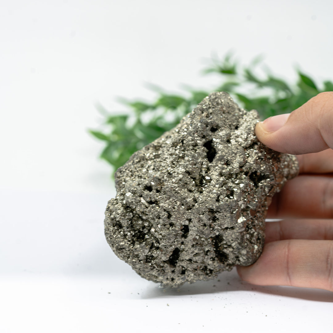 Piritas kristalinis mineralas 499 g.