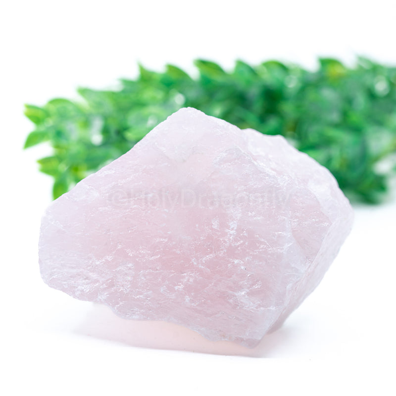 Rožinis kvarcas natūralus mineralas