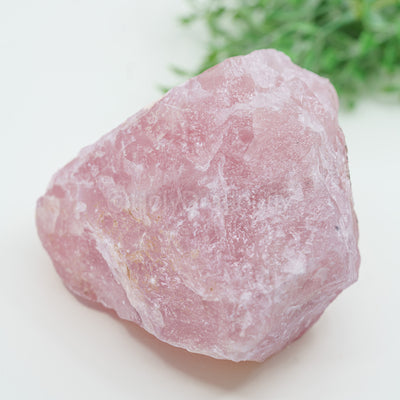 Rožinis kvarcas mineralas "Extra" 1.4kg