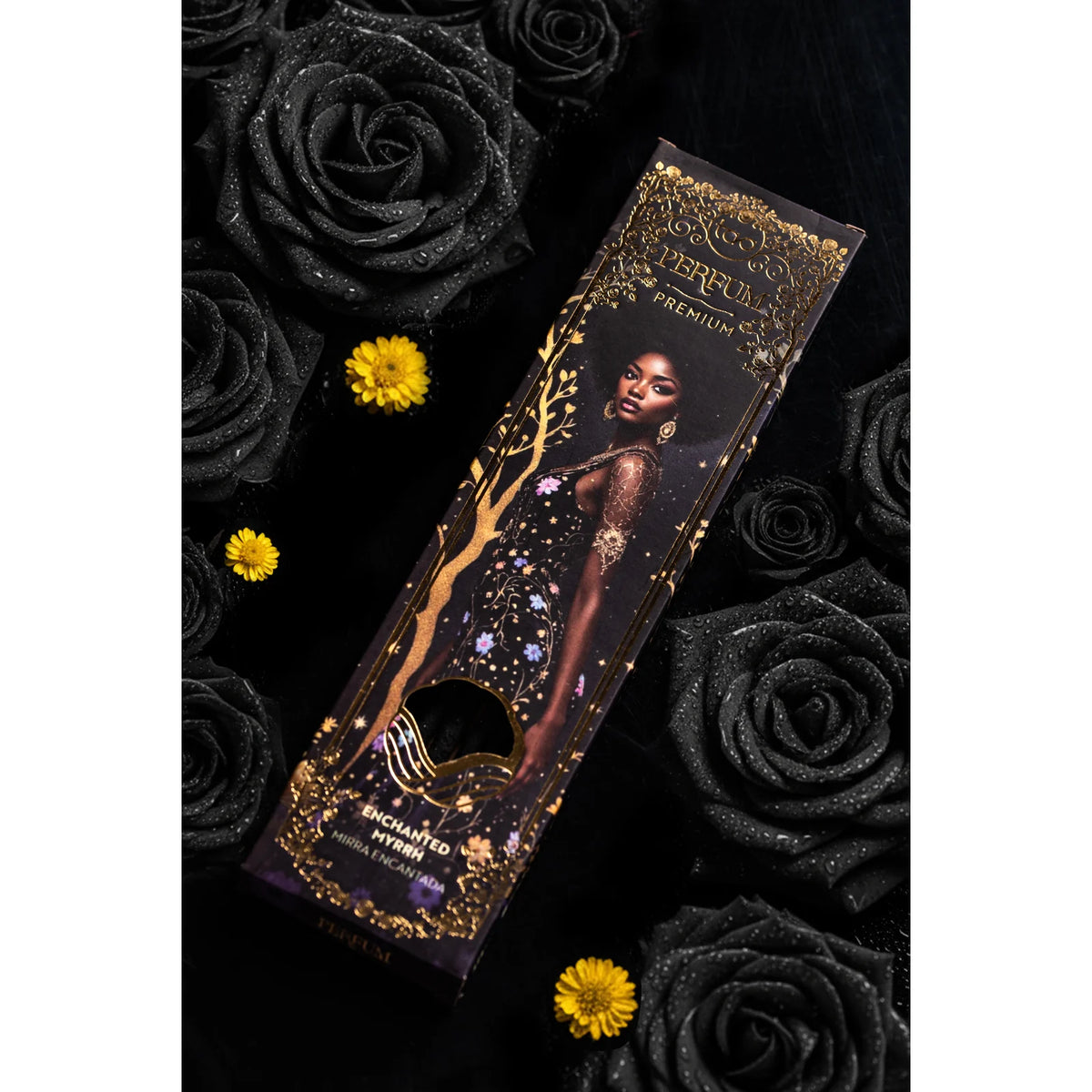 Sagrada Madre Tao Perfum – Enchanted Myrrh – smilkalų pakuotė aplinkoje