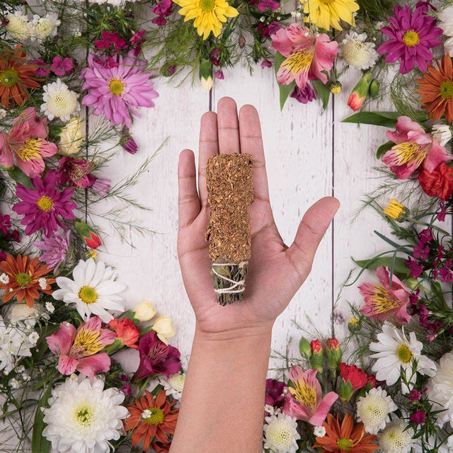 Sagrada Madre Sahumitos Palo Santo - Holy Dragonfly