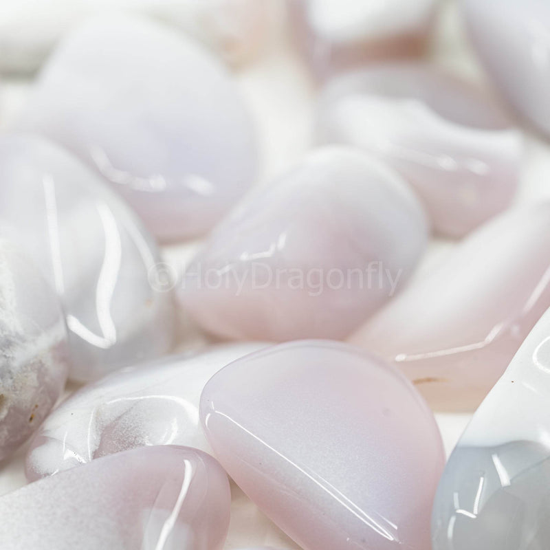 Rožinis chalcedonas