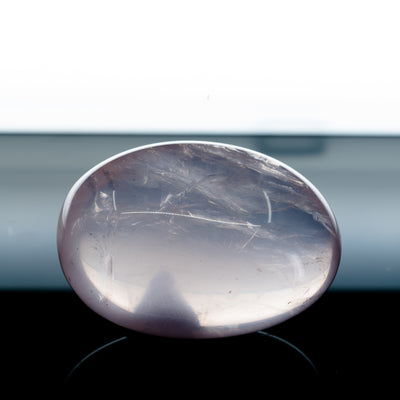 rozinis kvarcas kristalas