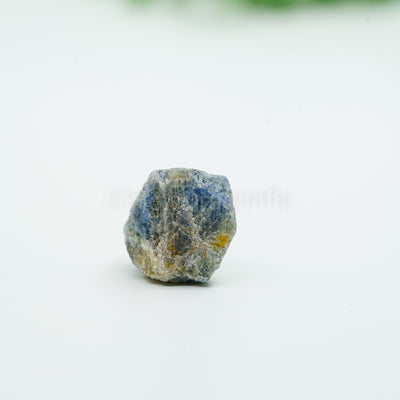 Mėlynas Safyras mineralas